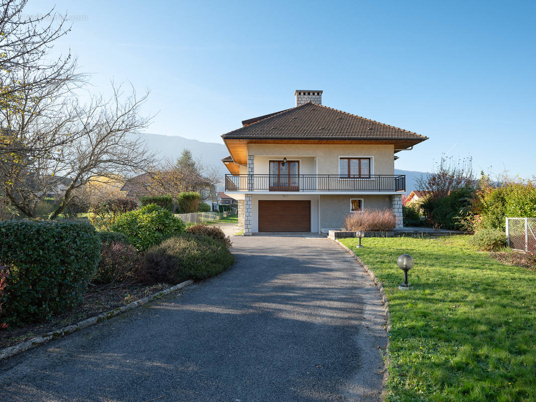 Maison à SAINT-JORIOZ