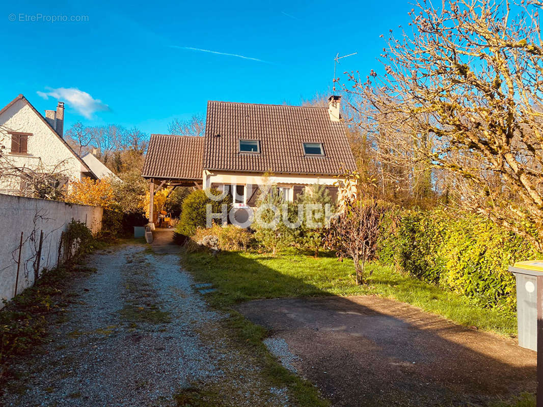 Maison à MORET-SUR-LOING