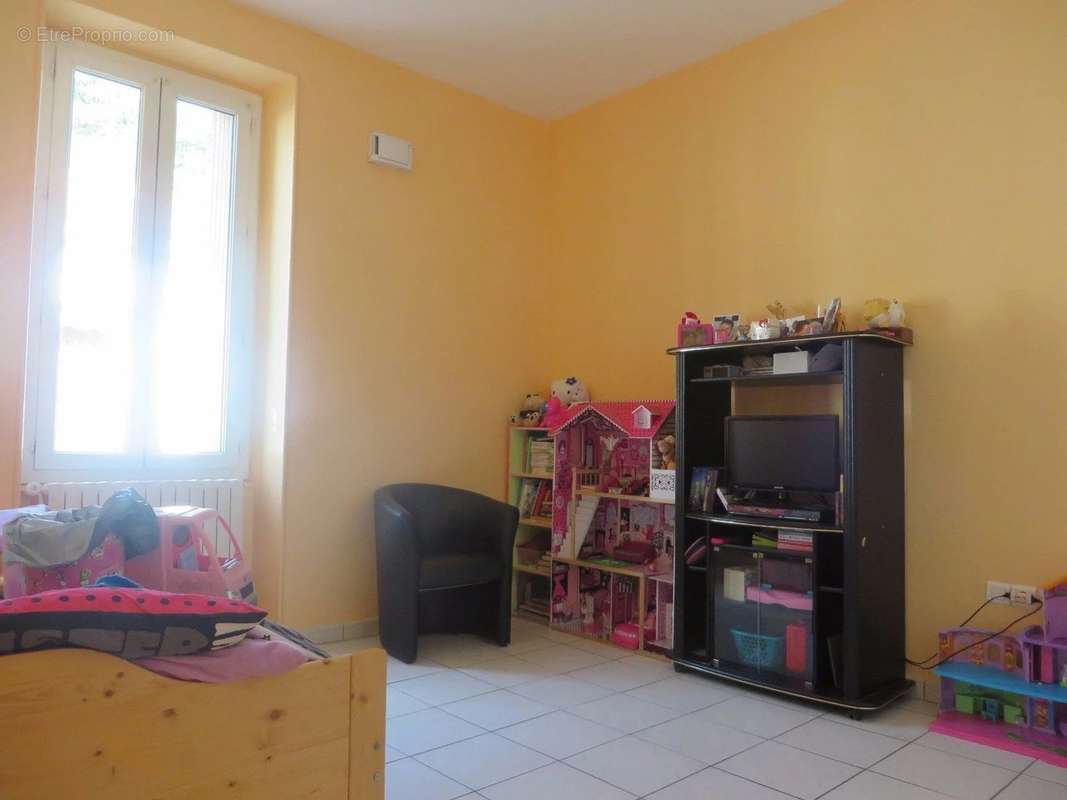 Appartement à LE TEIL