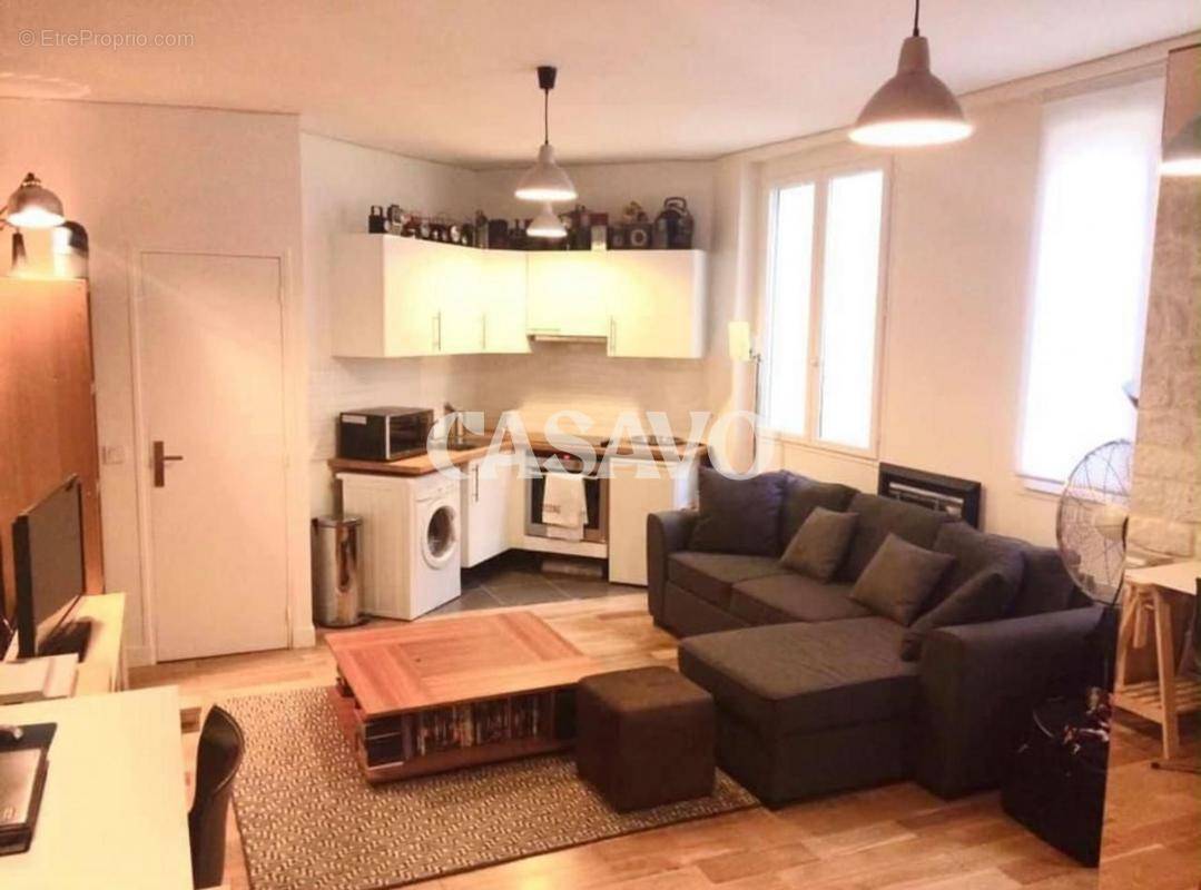 Appartement à PARIS-2E