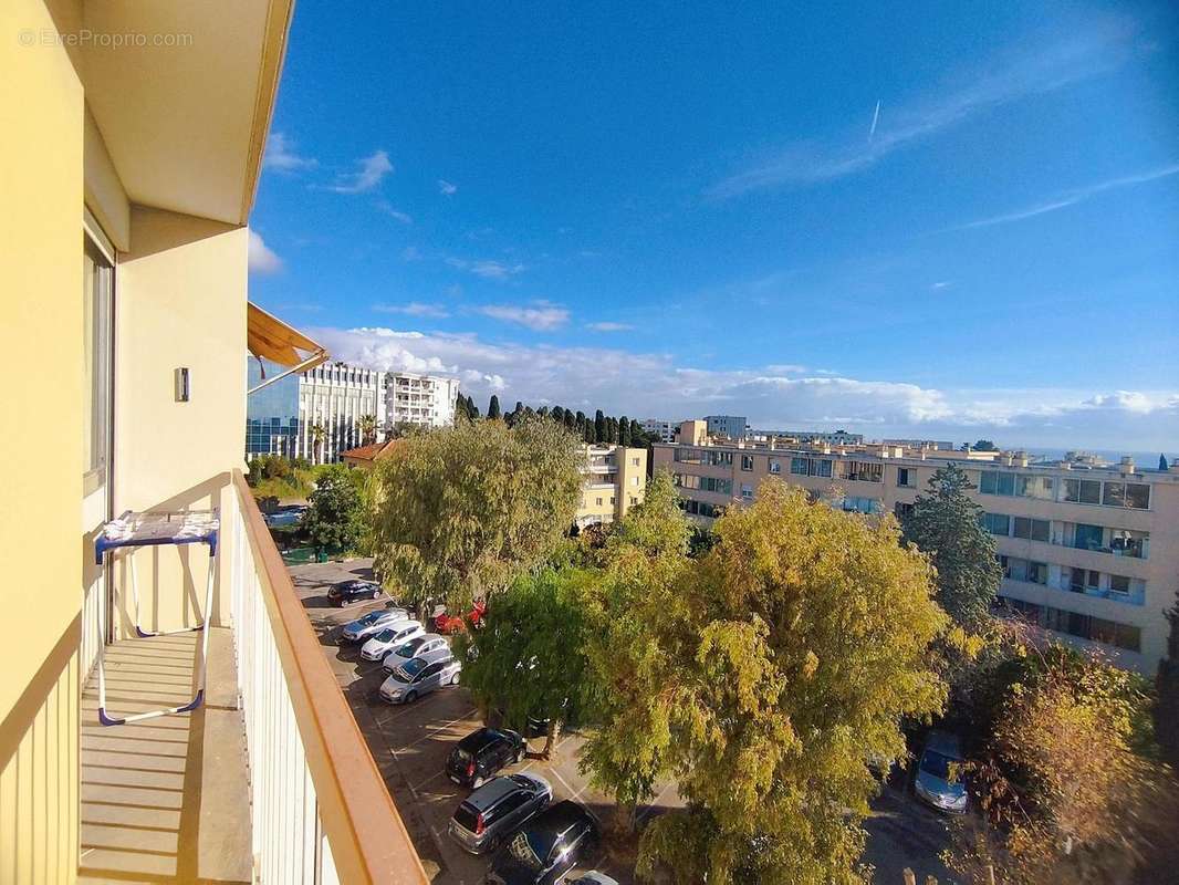   - Appartement à NICE