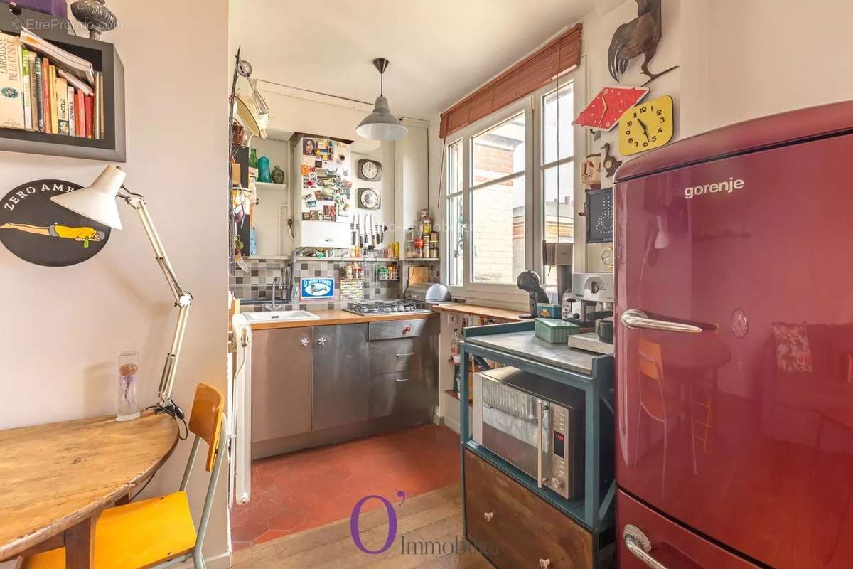 Appartement à PARIS-20E