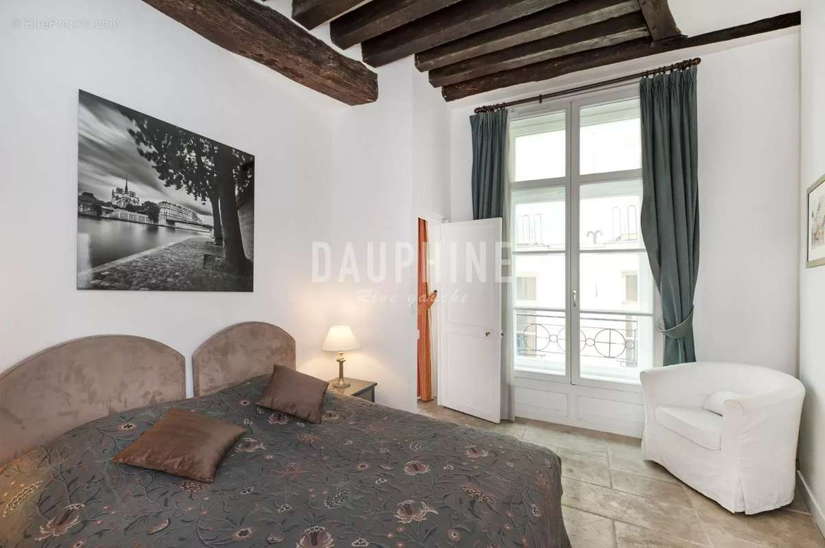 Appartement à PARIS-6E