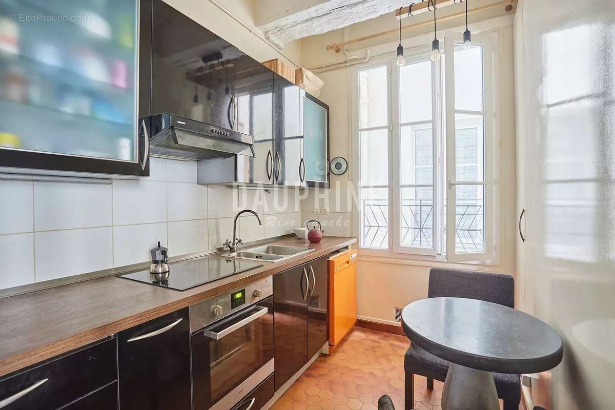 Appartement à PARIS-6E