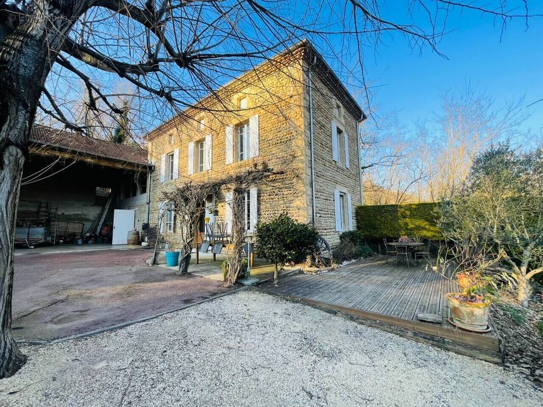 Maison à SAINT-DONAT-SUR-L&#039;HERBASSE