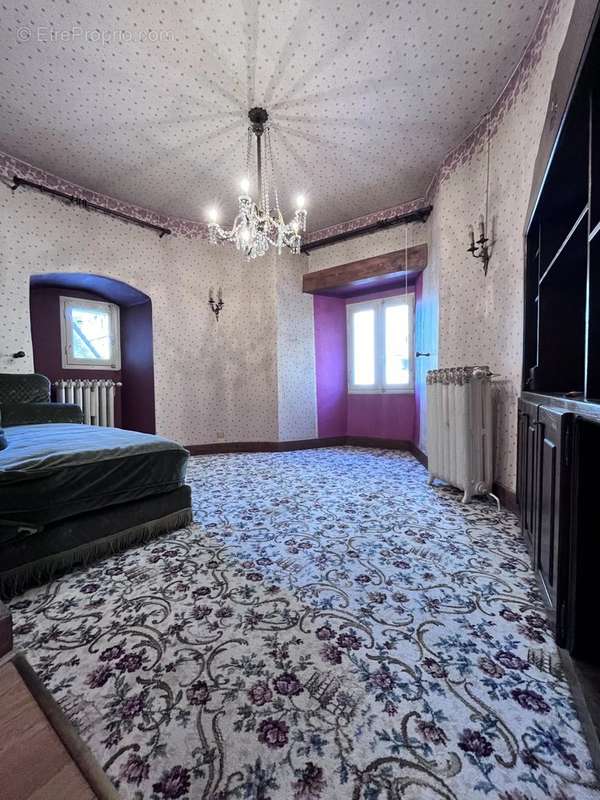 Appartement à AIX-LES-BAINS