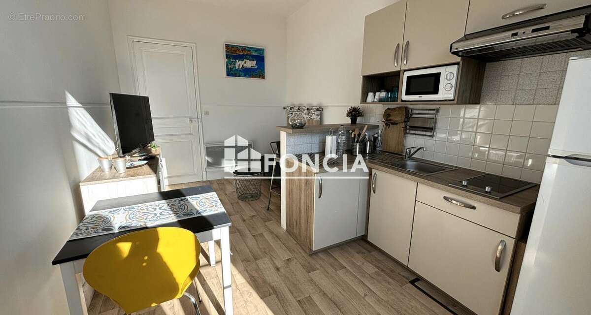 Appartement à HYERES