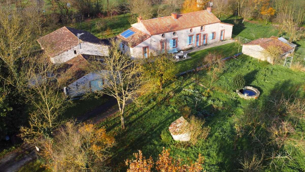 Maison à CHEMILLE