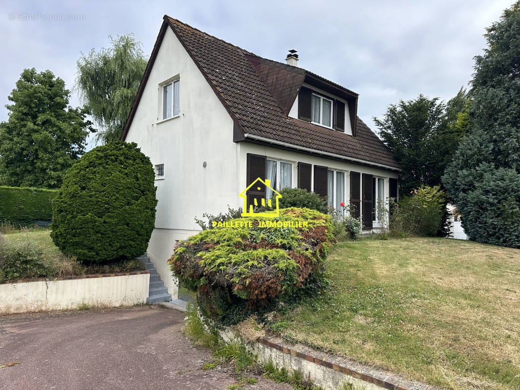 Maison à MONTIVILLIERS