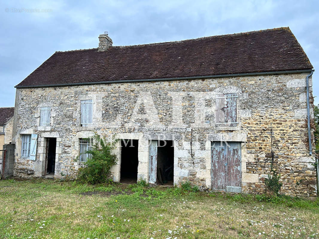 Maison à MORTREE