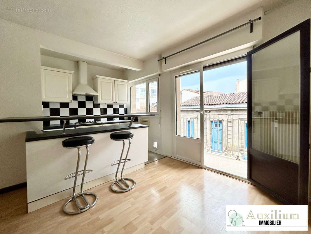 Appartement à BORDEAUX