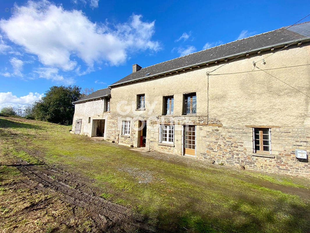 Maison à CAULNES