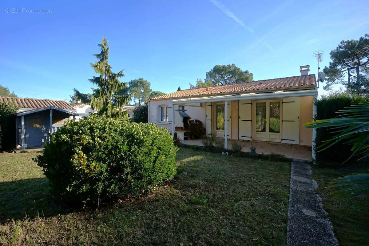 Maison à SAINT-PALAIS-SUR-MER