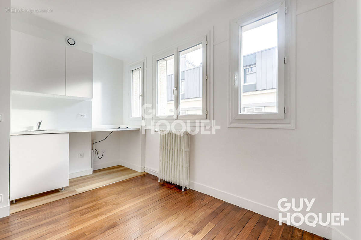 Appartement à PARIS-20E