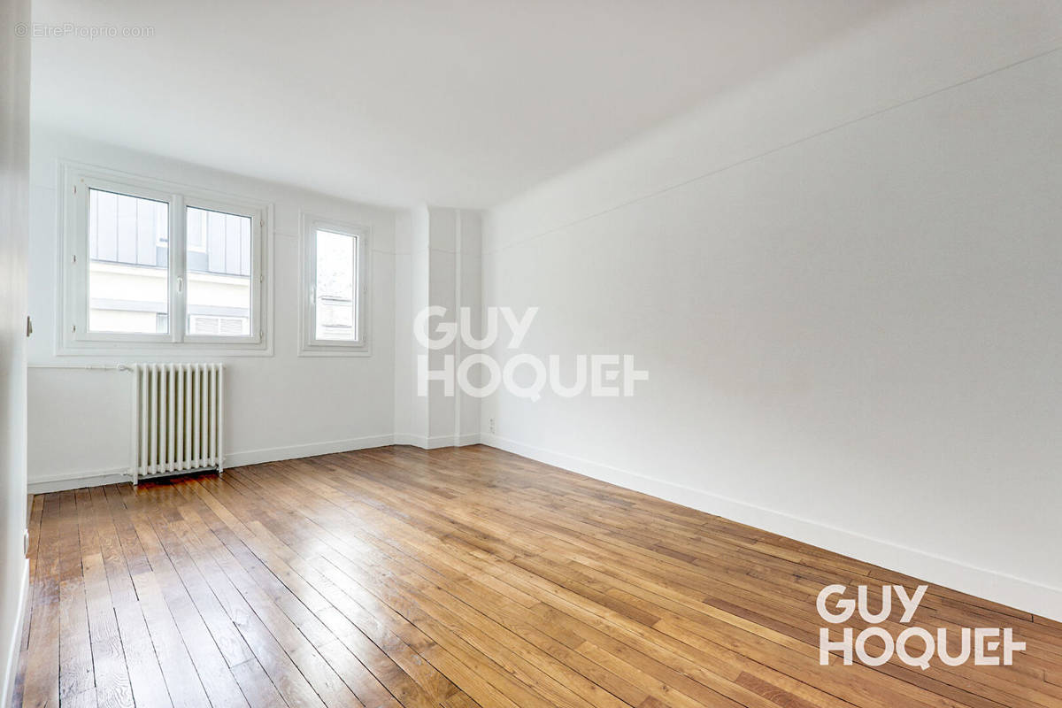 Appartement à PARIS-20E