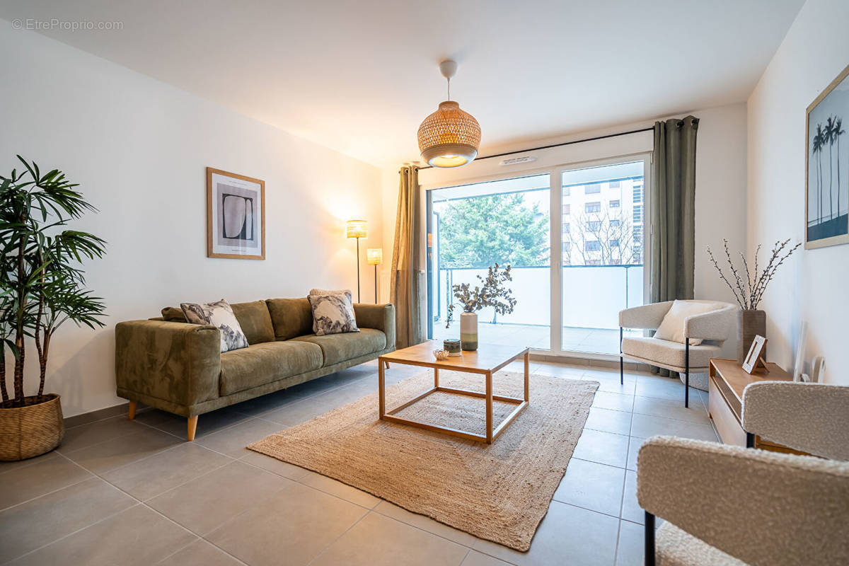 Appartement à LYON-8E