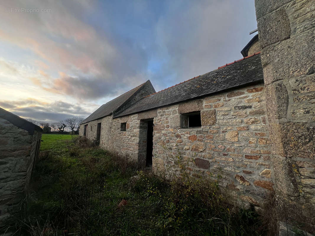 Maison à LANDUNVEZ