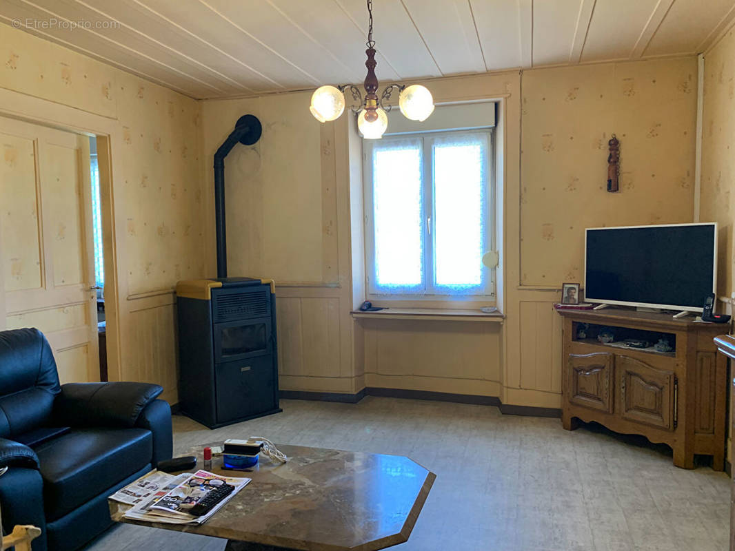 Appartement à MONTLEBON