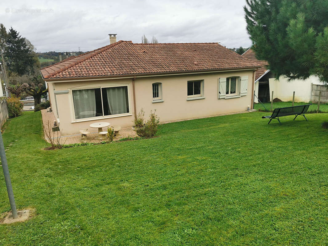 Maison à AIXE-SUR-VIENNE