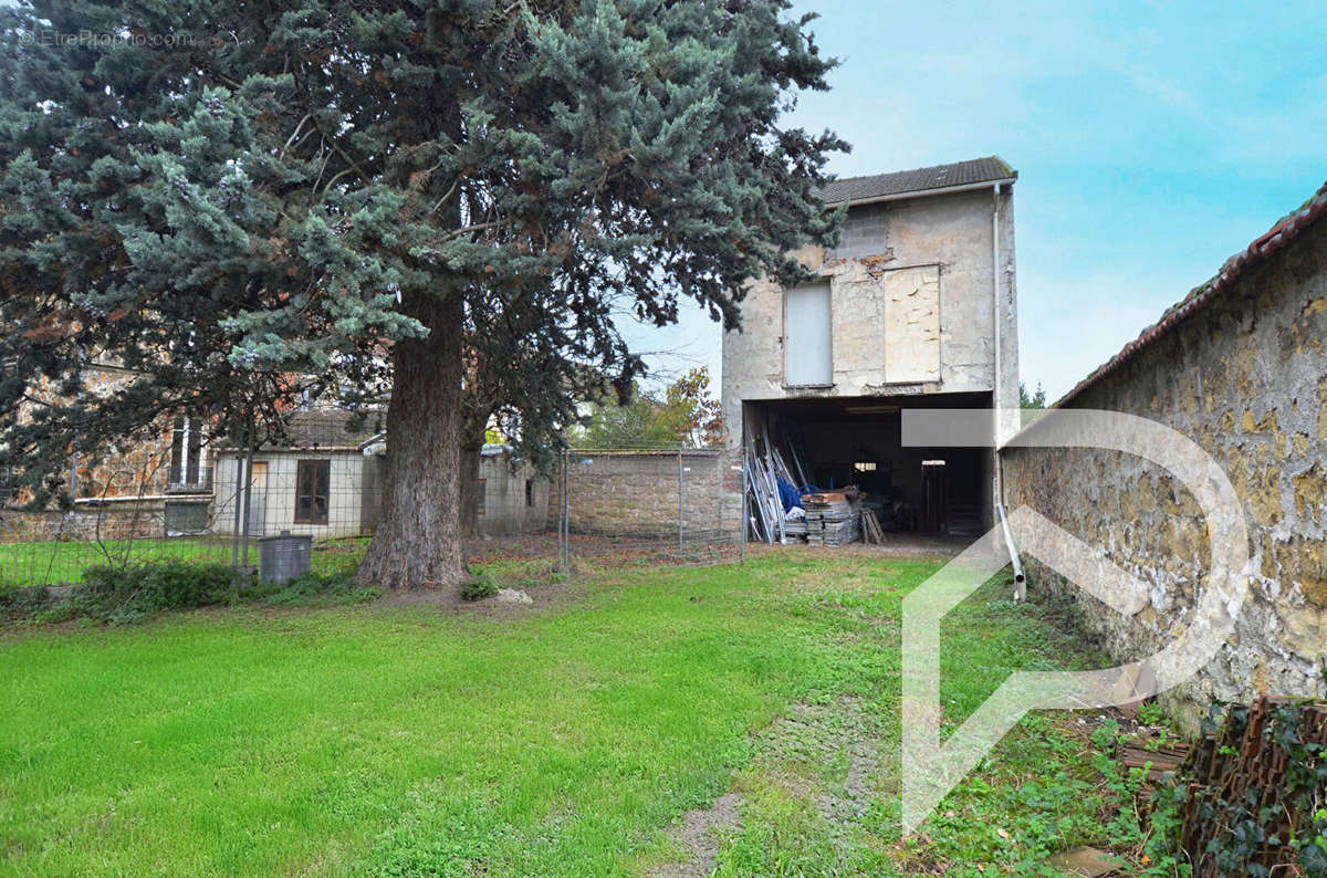 Maison à PIERRELAYE