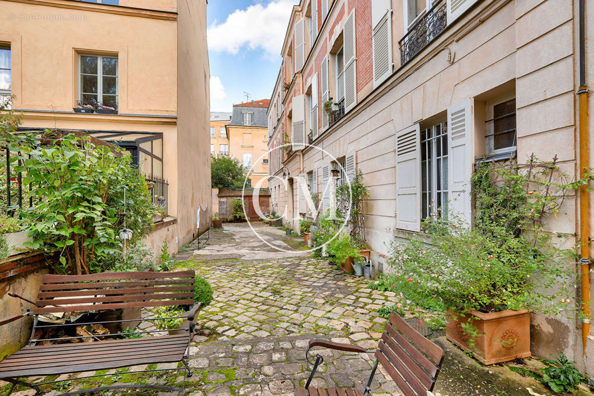 Appartement à VERSAILLES