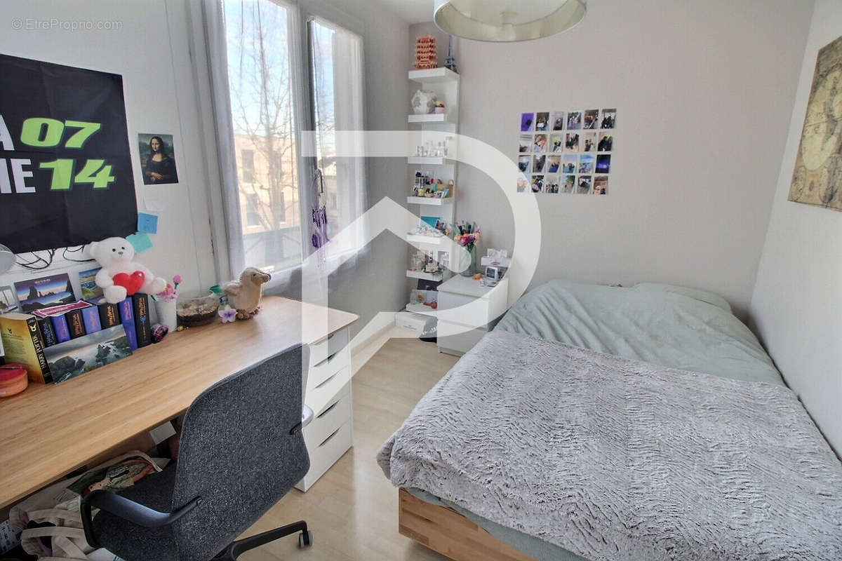 Appartement à MONTIGNY-LE-BRETONNEUX