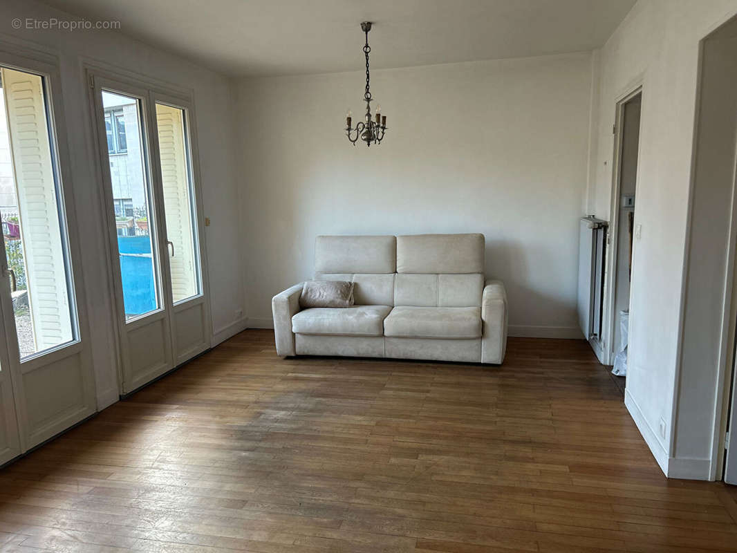 Appartement à MANTES-LA-JOLIE