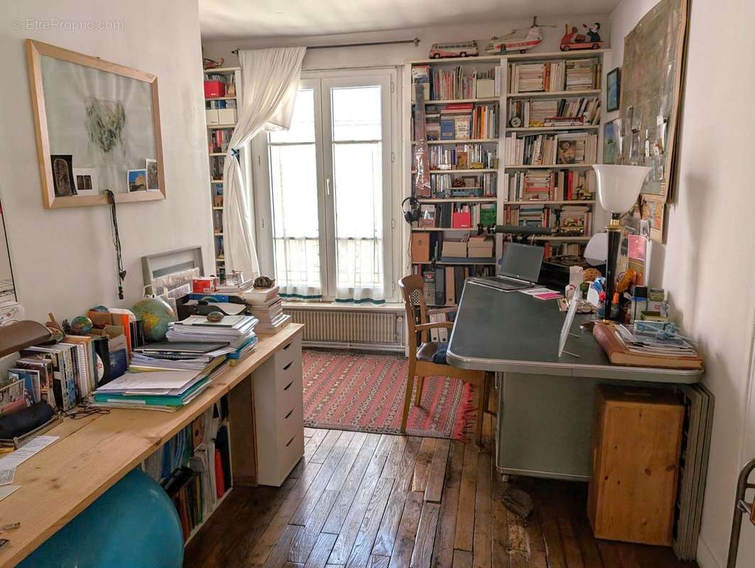 Appartement à PARIS-19E