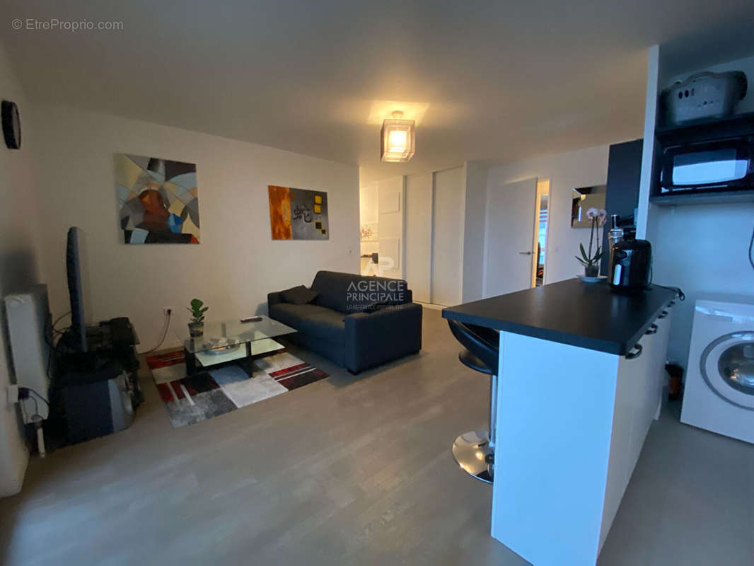 Appartement à NANTERRE