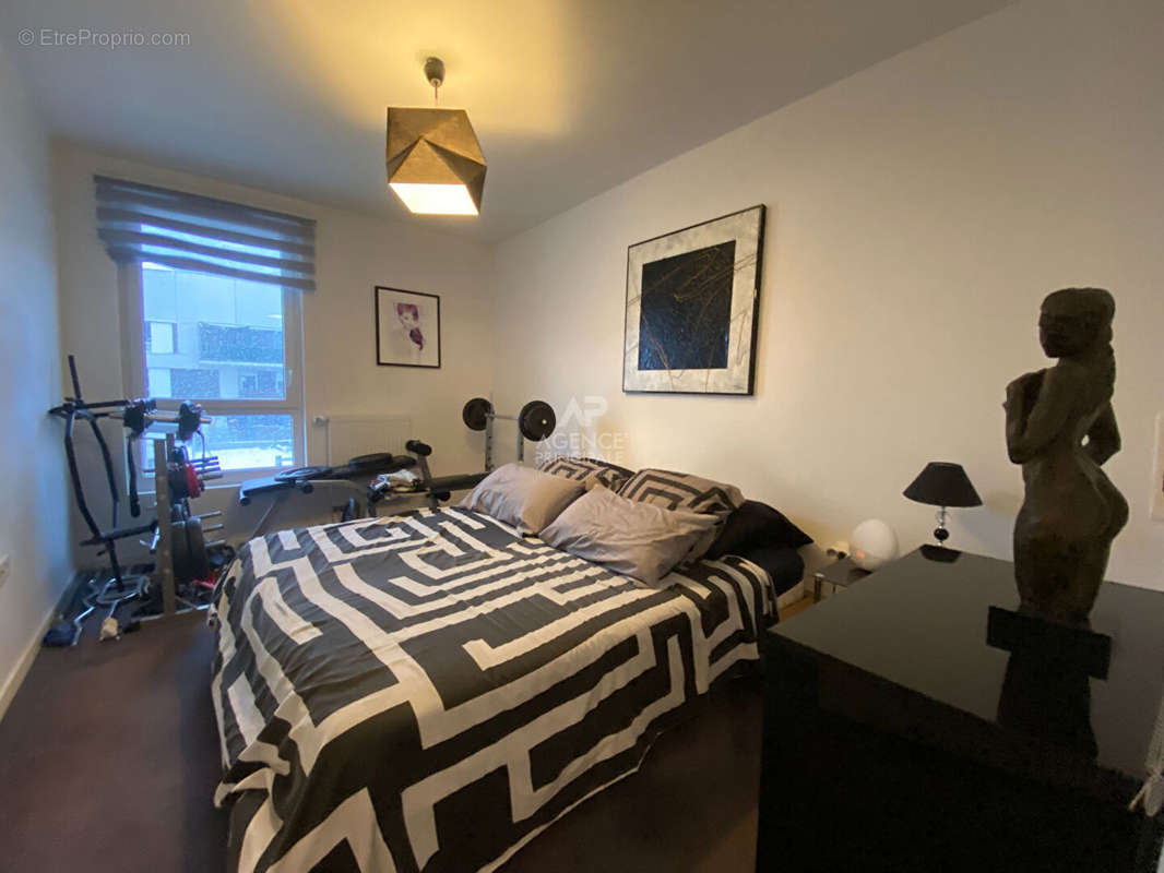 Appartement à NANTERRE