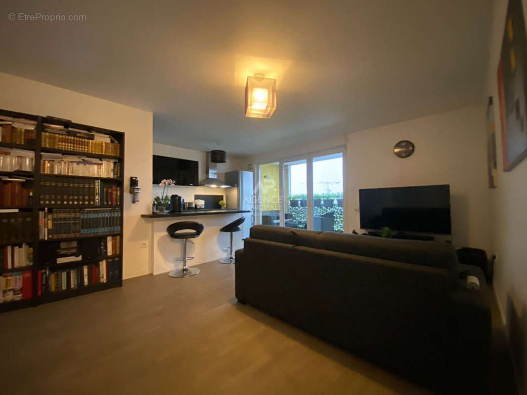 Appartement à NANTERRE