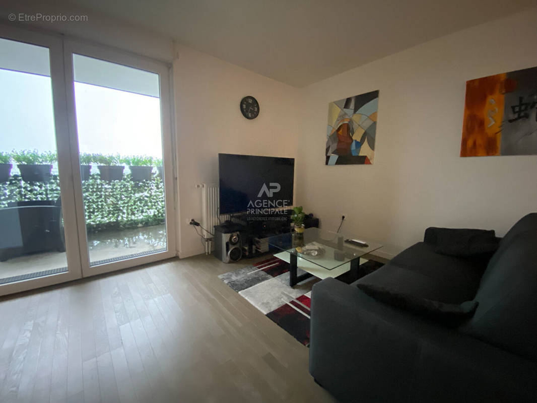 Appartement à NANTERRE