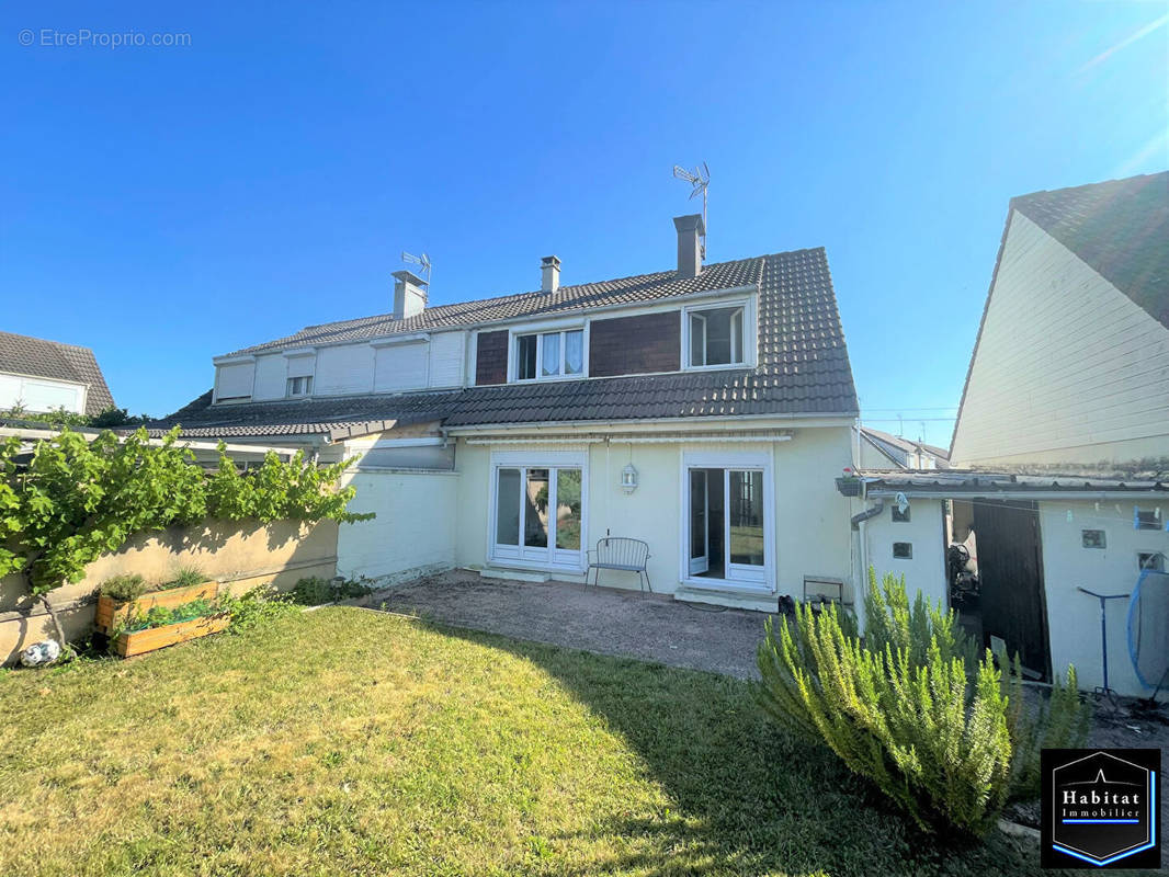 Maison à CREPY-EN-VALOIS