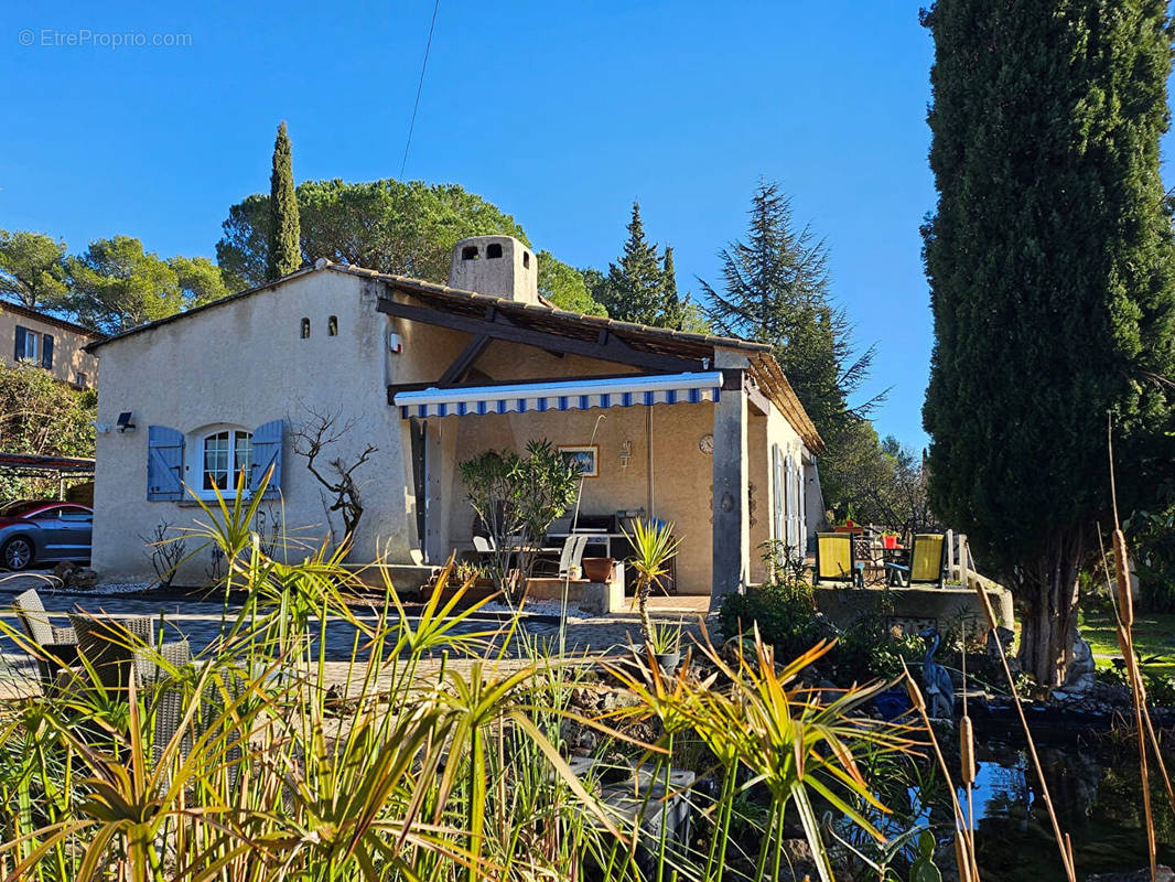 Maison à GAREOULT