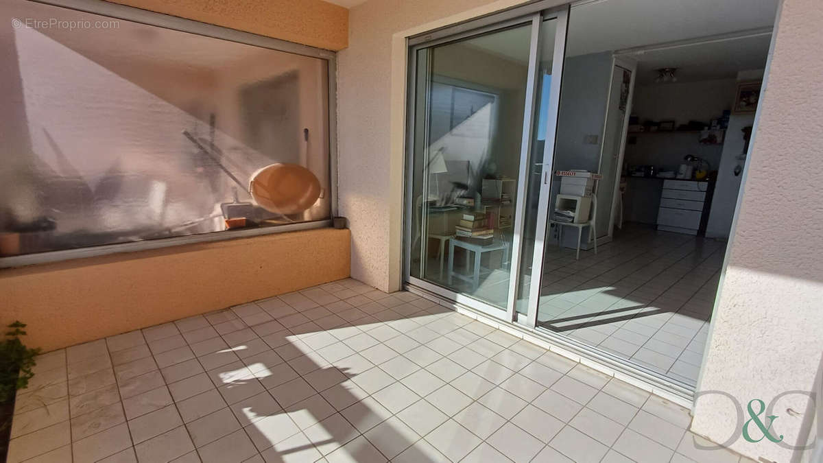 Appartement à BORMES-LES-MIMOSAS