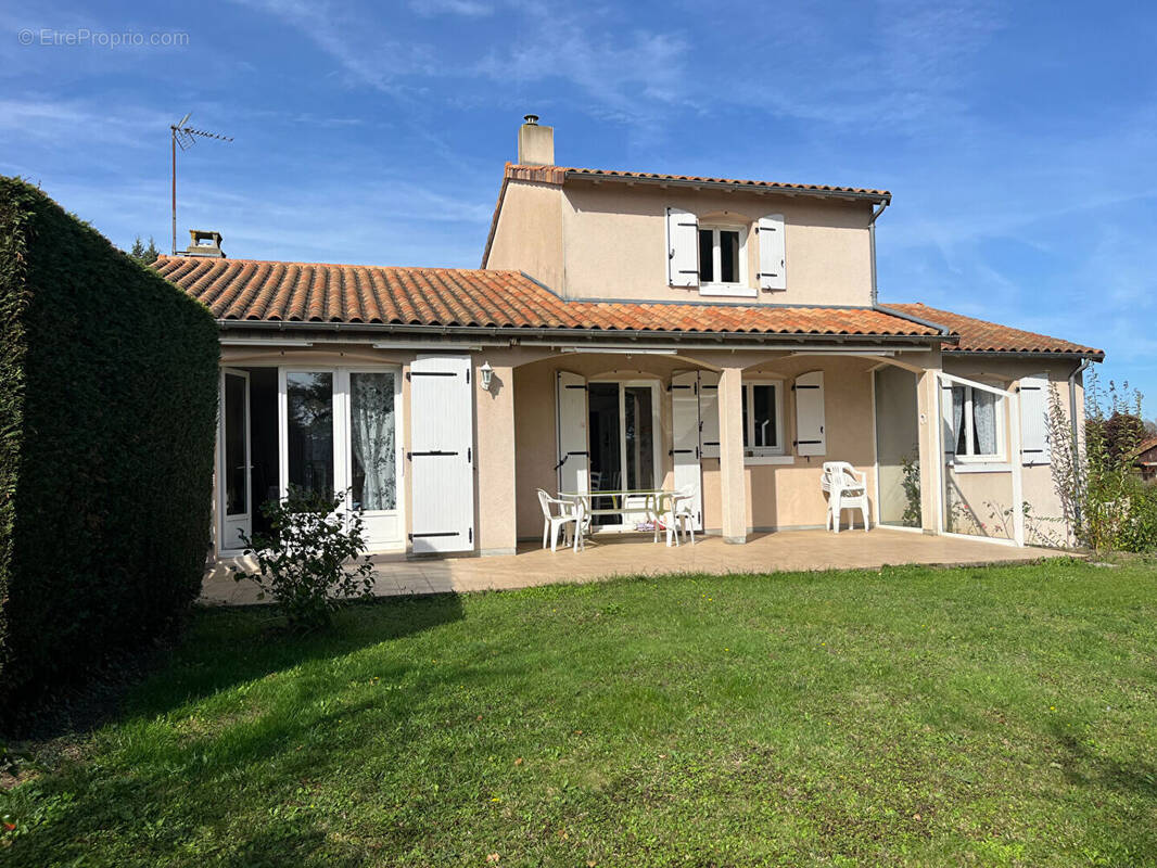 Maison à SAINT-BENOIT