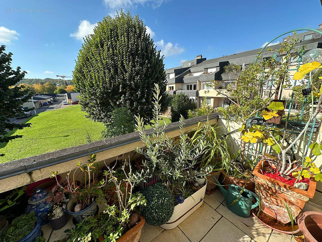 Appartement à RUEIL-MALMAISON