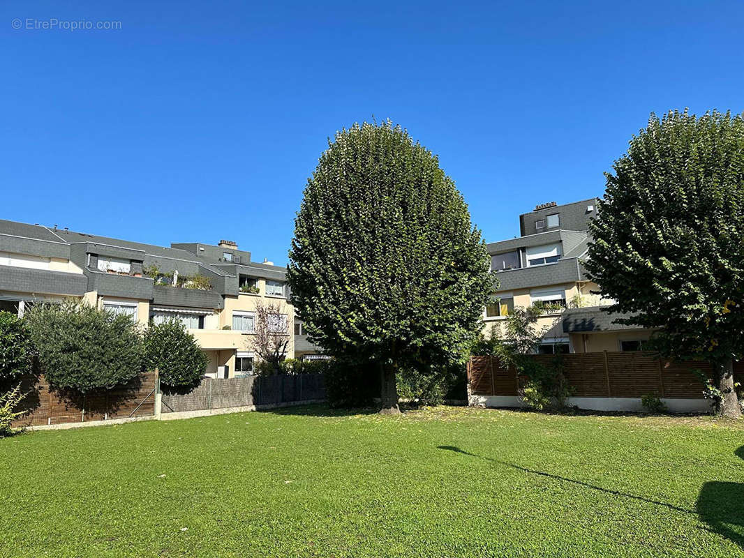 Appartement à RUEIL-MALMAISON