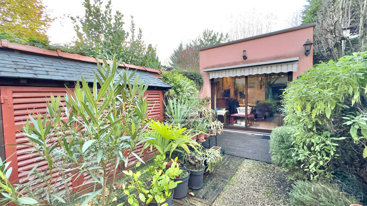 Maison à JUVISY-SUR-ORGE