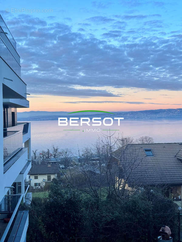 Appartement à EVIAN-LES-BAINS