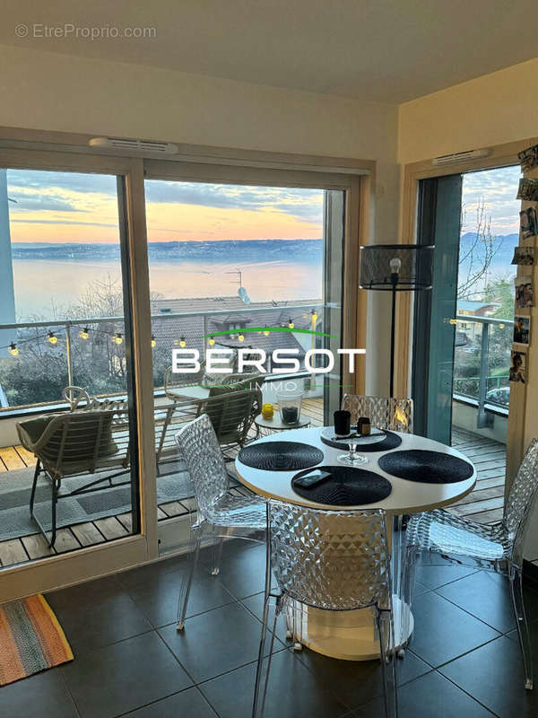 Appartement à EVIAN-LES-BAINS