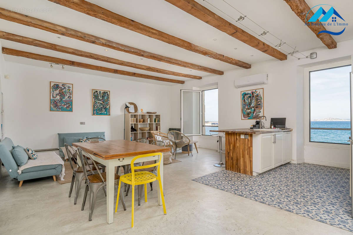 Appartement à MARSEILLE-8E