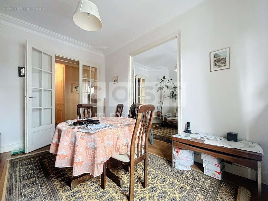 Appartement à ASNIERES-SUR-SEINE