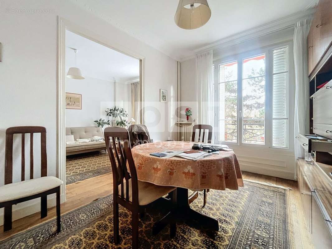 Appartement à ASNIERES-SUR-SEINE