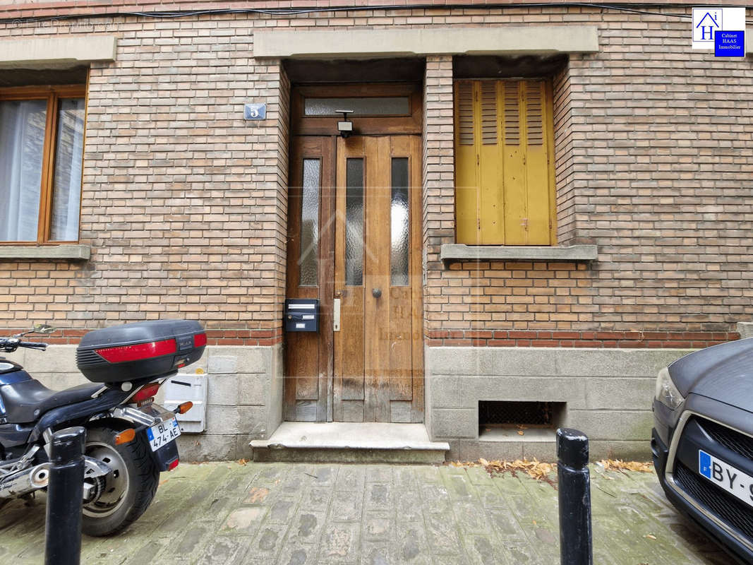 Parking à MAISONS-ALFORT