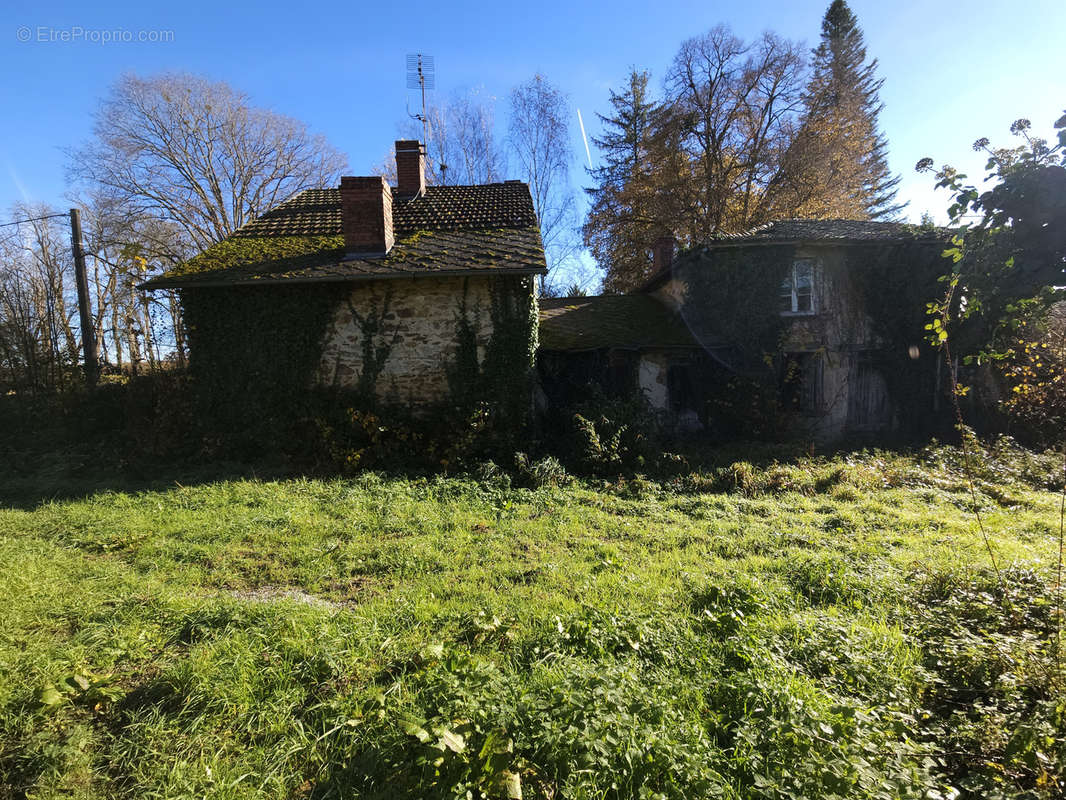 Maison à LINARDS