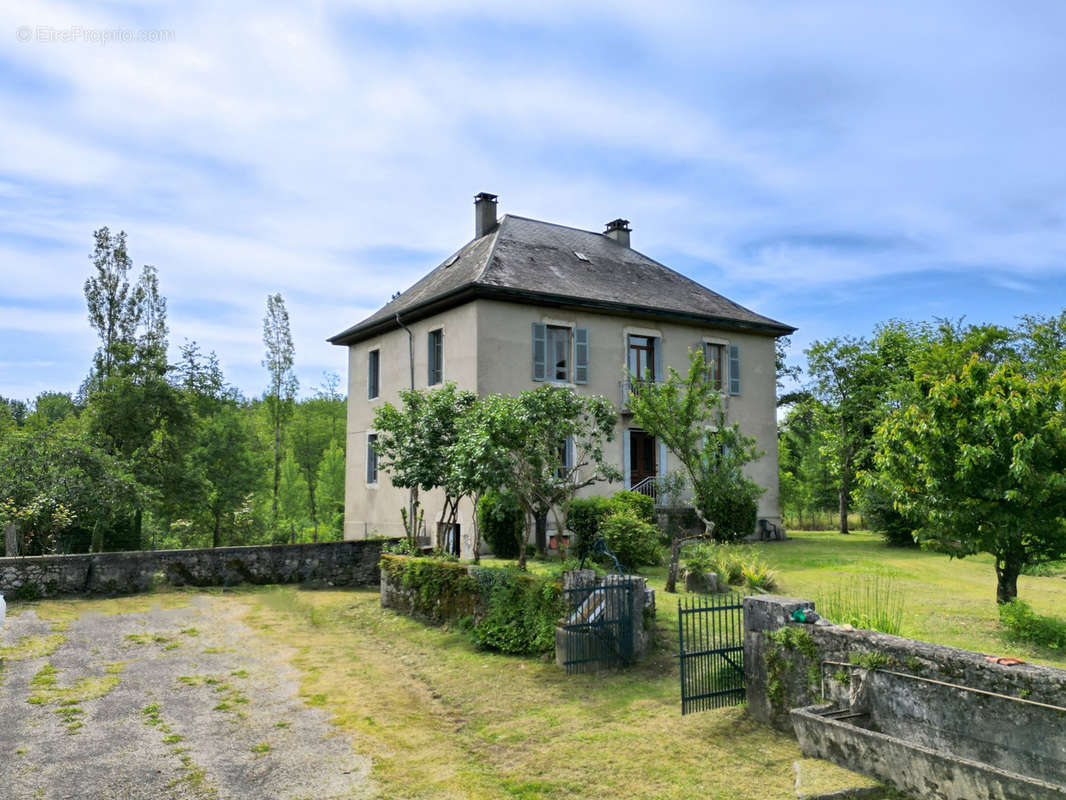 Maison à BELLEY