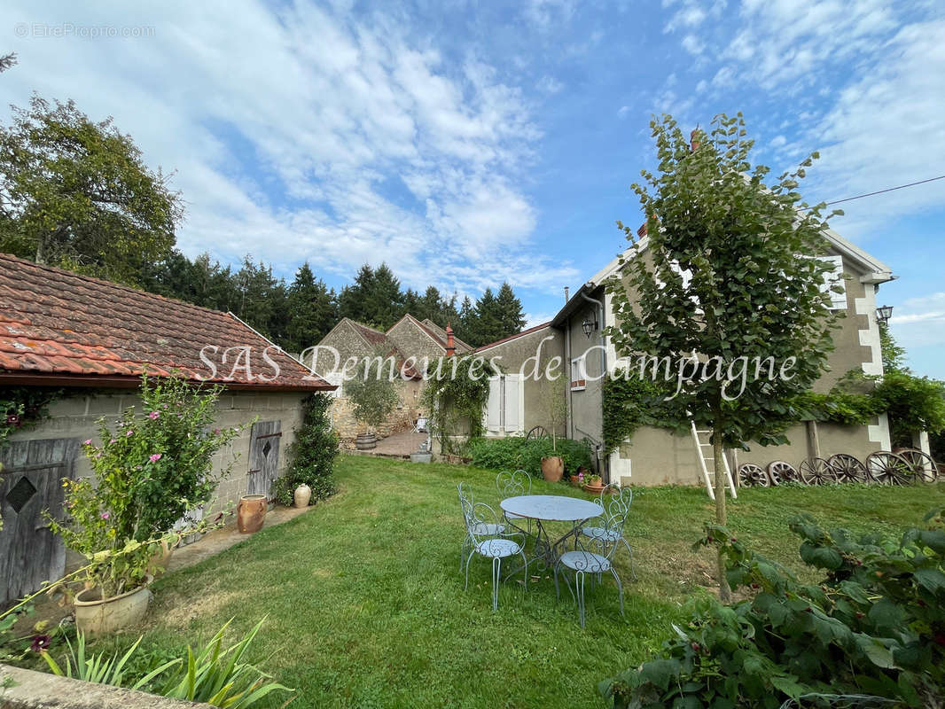 Maison à POUILLY-SUR-LOIRE