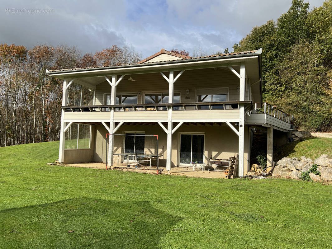 Maison à L&#039;ISLE-EN-DODON