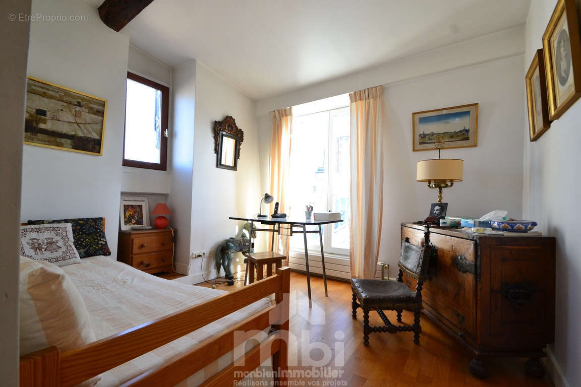 Appartement à PARIS-6E